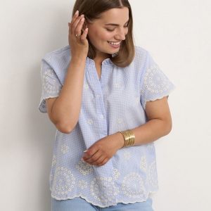 Gingham Top Blue.          24194