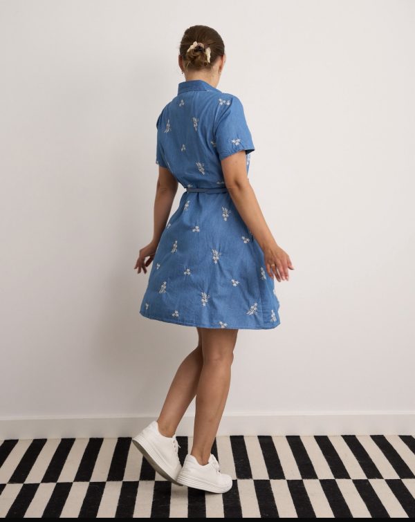 Flower Denim Dress Stonewash.            8597 - Image 5