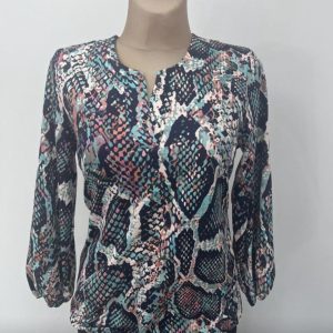 Yew Print Top Navy.     5001