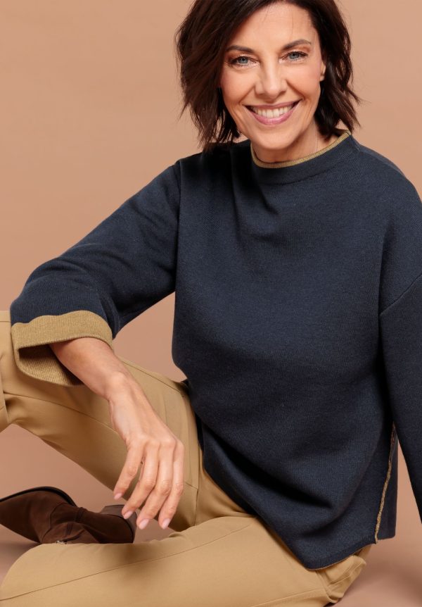 Bianca Novis Knitted Sweater Navy.      68035 - Image 2