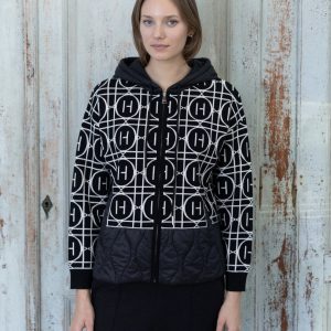 Hongo Hooded Zip Jacket Black.          3X15l228