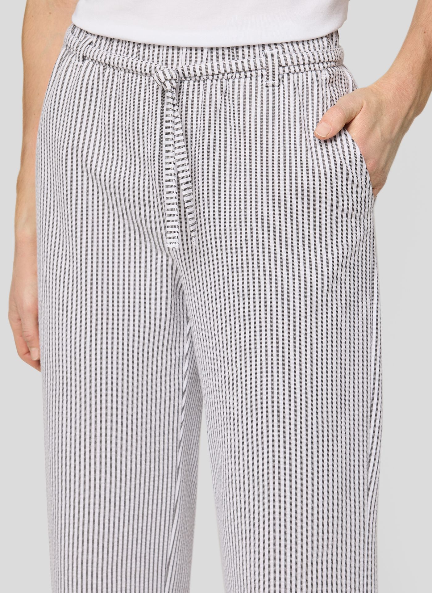 Rabe Seersucker 7/8 Trousers Grey. 56-117451 - Image 4