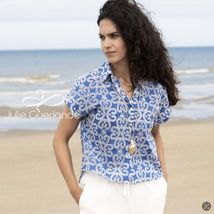 Julie Guerlande S/S Blouse Blue.       67Jg2ch640
