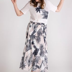 Frank Walder Pleated Skirt Taupe.          303250