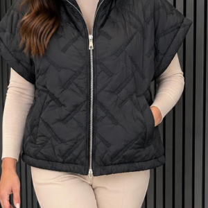 Short Quilted Bodywarmer Black.             Jrt-27B