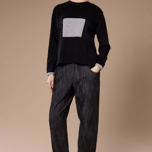 Peruzzi Textured Panel Top Black.        W26131